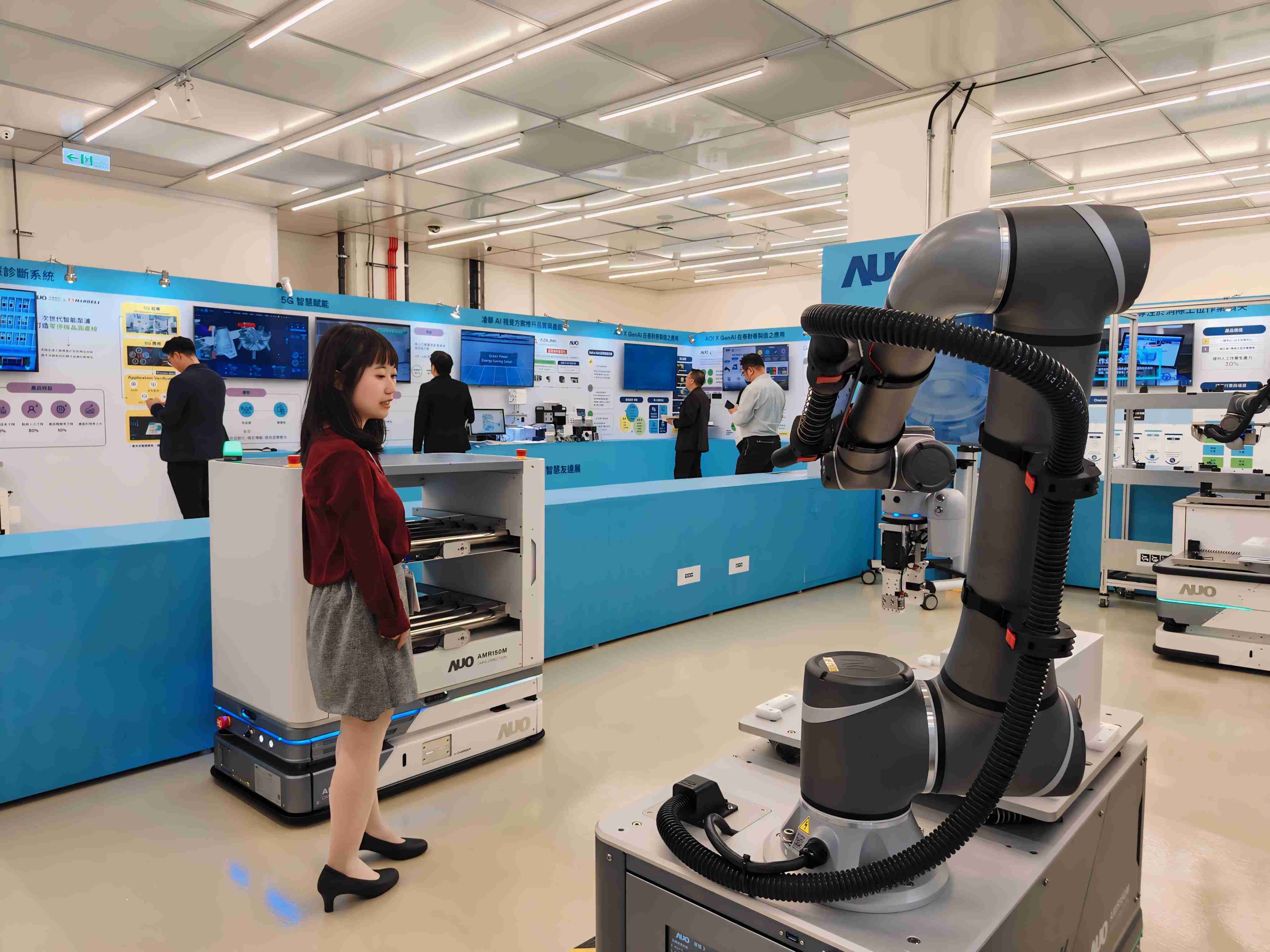 2024智能尊龙集团展邀集生态圈伙伴共同参展，，，从数字应用、、净零减碳到能源发展，，，创造全方位永续商机，，，携手生态圈伙伴迈向永续未来